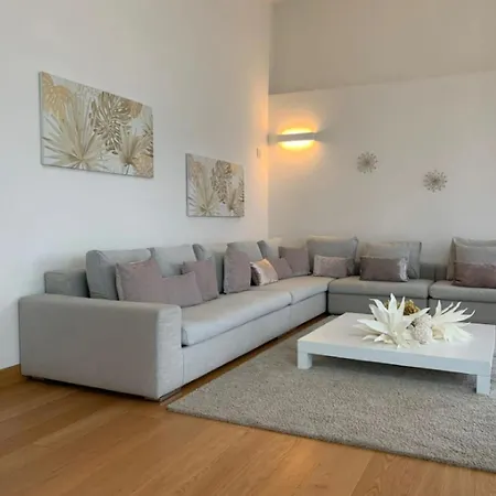 Villa Claudia *
